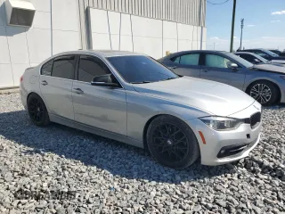 2018 BMW 3 Series 330i with VIN WBA8B9G52JNU98898, listed as a Copart auction lot 50953775 with 89,574 mi miles and Clean Title. Bid and sale history available at carsss.com. Image 4.