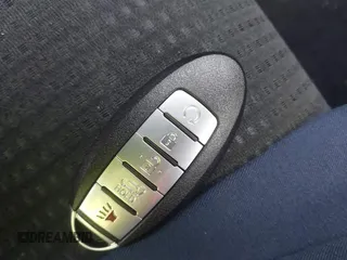 2015 Nissan Altima SV z VIN 1N4AL3AP1FC591395, wystawiony jako IAAI lot #42262755 z przebiegiem 105 546 mil mil oraz . Historia ofert i sprzedaży dostępna na DreamBid. Obrazek 11.