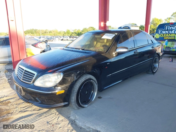 2006 Mercedes-Benz S-Class 5.0L with VIN WDBNG75J36A482914, listed as a IAAI auction lot 41826966 with 65,654 mi miles. Bid and sale history available at carsss.com. Image 6.