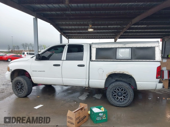 2003 Dodge 2500 ST with VIN 3D3KU28D03G823115, listed as a IAAI auction lot 41955872 with Not Provided miles. Bid and sale history available at carsss.com. Image 13.