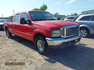 2000 Ford F-350 XL z VIN 3FTSW30F7YMA33373, wystawiony jako IAAI lot #42512365 z przebiegiem 318 628 mil mil oraz . Historia ofert i sprzedaży dostępna na DreamBid. Obrazek 1.