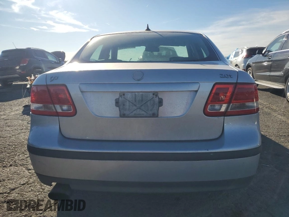 2005 Saab 9-3 Linear z VIN YS3FB45S051051210, wystawiony jako Copart lot #77770894 z przebiegiem 163 055 mil mil oraz Szkoda całkowita • Salvage title. Historia ofert i sprzedaży dostępna na DreamBid. Obrazek 6.