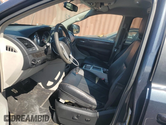 2014 Chrysler Town & Country Touring with VIN 2C4RC1BG0ER396930, listed as a Copart auction lot 70237604 with 148,865 mi miles and Salvage Title. Bid and sale history available at DreamBid. Image 7.