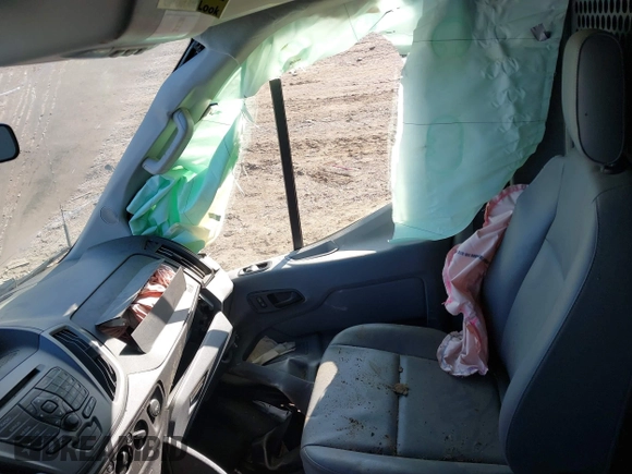 2017 Ford Transit с VIN 1FTYR2CM8HKB32488, выставлен на аукционе IAAI как лот 41982742 с пробегом 235 114 миль миль и . История ставок и продаж доступна на DreamBid. Изображение 5.