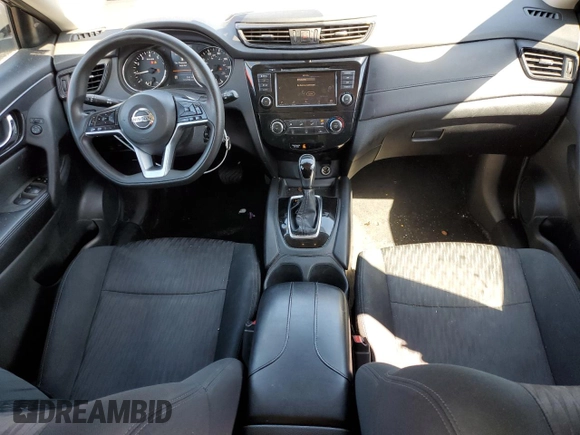 2018 Nissan Rogue SV z VIN 5N1AT2MV4JC760327, wystawiony jako Copart lot #55622075 z przebiegiem 121 294 mil mil oraz Szkoda całkowita • Salvage title. Historia ofert i sprzedaży dostępna na DreamBid. Obrazek 8.