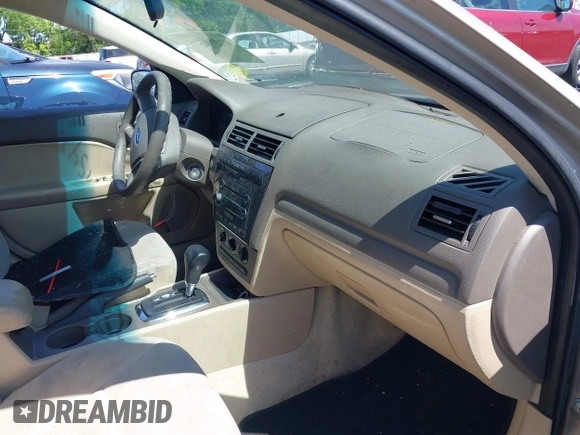 2007 Ford Fusion SE with VIN 3FAHP07197R260538, listed as a IAAI auction lot 42108954 with 160,417 mi miles and . Bid and sale history available at DreamBid. Image 5.