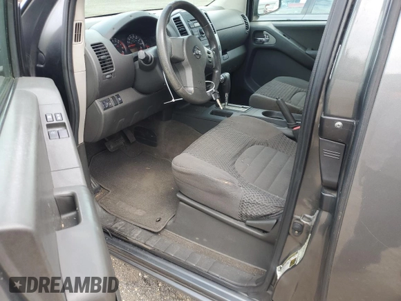 2009 Nissan Frontier SE z VIN 1N6AD06W19C422291, wystawiony jako Copart lot #54844505 z przebiegiem 177 731 mil mil oraz Czysty tytuł • Clean title. Historia ofert i sprzedaży dostępna na DreamBid. Obrazek 8.