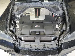2010 BMW X6 M with VIN 5YMGZ0C52ALK13602, listed as a Copart auction lot 81732714 with 167,026 mi miles and Clean Title. Bid and sale history available at carsss.com. Image 12.