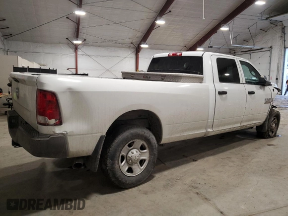2018 Ram 2500 Tradesman with VIN 3C6UR5HL8JG352041, listed as a Copart auction lot 42220865 with 253,556 mi miles and Salvage title. Bid and sale history available at DreamBid. Image 3.