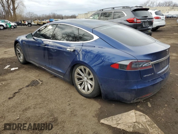 2018 Tesla Model S 75D with VIN 5YJSA1E20JF269303, listed as a Copart auction lot 47971925 with 112,181 mi miles and Salvage title. Bid and sale history available at DreamBid. Image 2.