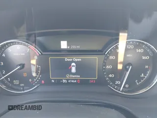2020 Cadillac XT5 Premium Luxury FWD with VIN 1GYKNCRS0LZ220006, listed as a IAAI auction lot 41985265 with 47,464 mi miles and . Bid and sale history available at carsss.com. Image 7.