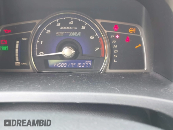 2006 Honda Civic z VIN JHMFA36246S000063, wystawiony jako IAAI lot #42374508 z przebiegiem 145 891 mil mil oraz . Historia ofert i sprzedaży dostępna na DreamBid. Obrazek 7.