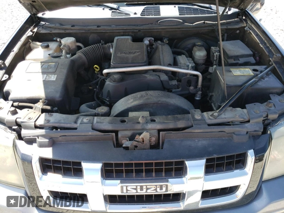 2004 Isuzu Ascender S z VIN 4NUDS13SX42102368, wystawiony jako Copart lot #70032284 z przebiegiem 123 998 mil mil oraz Szkoda całkowita • Salvage title. Historia ofert i sprzedaży dostępna na DreamBid. Obrazek 13.