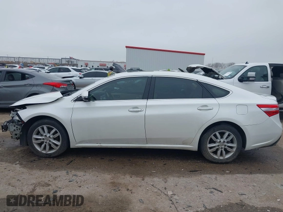 2013 Toyota Avalon XLE with VIN 4T1BK1EB8DU076613, listed as a IAAI auction lot 41709842 with 60,889 mi miles and . Bid and sale history available at DreamBid. Image 14.