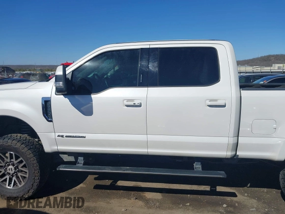 2017 Ford F-250 Lariat z VIN 1FT7W2BT4HED25460, wystawiony jako IAAI lot #41639705 z przebiegiem 178 349 mil mil oraz . Historia ofert i sprzedaży dostępna na DreamBid. Obrazek 14.