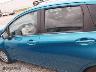 2016 Nissan Versa Note S with VIN 3N1CE2CP6GL379590, listed as a IAAI auction lot 41722223 with 116,948 mi miles. Bid and sale history available at carsss.com. Image 14.