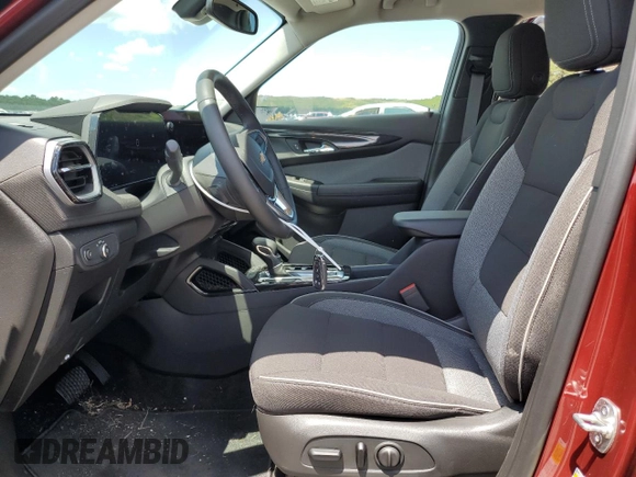 2024 Chevrolet TrailBlazer LT with VIN KL79MRSLXRB052189, listed as a Copart auction lot 60459514 with 2,256 mi miles and Salvage Title. Bid and sale history available at DreamBid. Image 7.