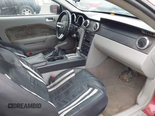 2009 Ford Mustang с VIN 1ZVHT80N995104312, выставлен на аукционе IAAI как лот 42294223 с пробегом 199 200 миль миль и . История ставок и продаж доступна на DreamBid. Изображение 5.