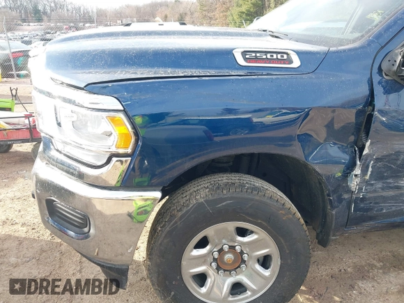 2024 Ram 2500 Tradesman with VIN 3C6UR5CJ7RG249937, listed as a IAAI auction lot 41793987 with 1 mi miles. Bid and sale history available at carsss.com. Image 6.