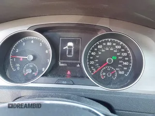 2016 Volkswagen Golf TSI SE z VIN 3VW217AU8GM021151, wystawiony jako IAAI lot #41784822 z przebiegiem 104 973 mil mil oraz . Historia ofert i sprzedaży dostępna na DreamBid. Obrazek 7.