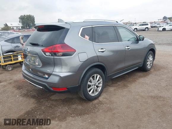 2020 Nissan Rogue SV with VIN JN8AT2MT8LW008090, listed as a IAAI auction lot 41481577 with 125,079 mi miles. Bid and sale history available at carsss.com. Image 4.
