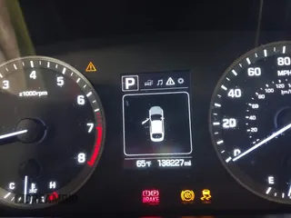 2016 Hyundai Sonata SE with VIN 5NPE24AF5GH357844, listed as a IAAI auction lot 42217108 with 138,227 mi miles and . Bid and sale history available at carsss.com. Image 15.