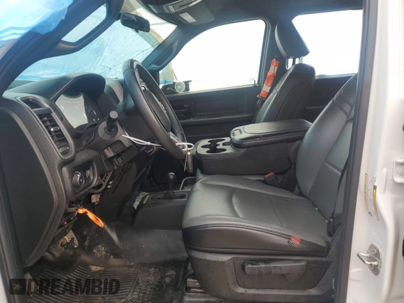 2023 Ram 2500 Tradesman with VIN 3C6UR5HJ9PG587488, listed as a Copart auction lot 61572935 with 43,791 mi miles and Clean title. Bid and sale history available at DreamBid. Image 7.