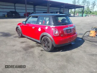2013 MINI Hardtop with VIN WMWSU3C58DT683041, listed as a IAAI auction lot 42162366 with 76,724 mi miles and . Bid and sale history available at DreamBid. Image 3.