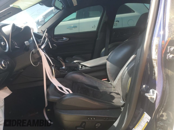 2019 Alfa Romeo Giulia Quadrifoglio with VIN ZARFAMEV7K7611582, listed as a Copart auction lot 45458235 with Not provided miles and Clean title. Bid and sale history available at DreamBid. Image 7.