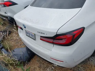 2023 BMW 5 Series 530e with VIN WBA13AG02PCN16602, listed as a IAAI auction lot 42394701 with Not provided miles and . Bid and sale history available at DreamBid. Image 17.
