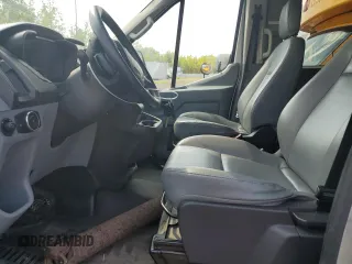 2016 Ford Transit XL z VIN 1FBAX2CM2GKA48547, wystawiony jako Copart lot #64779595 z przebiegiem 142 321 mil mil oraz Szkoda całkowita • Salvage title. Historia ofert i sprzedaży dostępna na DreamBid. Obrazek 7.