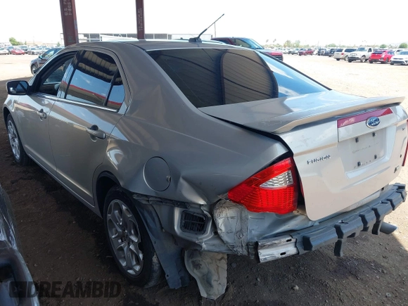 2010 Ford Fusion SE с VIN 3FAHP0HG1AR117710, выставлен на аукционе IAAI как лот 42666903 с пробегом 152 859 миль миль и . История ставок и продаж доступна на DreamBid. Изображение 3.