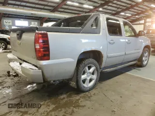 2008 Chevrolet Avalanche LTZ z VIN 3GNFK12338G294686, wystawiony jako Copart lot #41976675 z przebiegiem 143 713 mil mil oraz Czysty tytuł • Clean title. Historia ofert i sprzedaży dostępna na DreamBid. Obrazek 3.