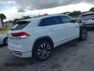 2021 Volkswagen Atlas SEL Premium R-Line with VIN 1V2FE2CA2MC206046, listed as a IAAI auction lot 41547596 with 13,805 mi miles and . Bid and sale history available at DreamBid. Image 4.