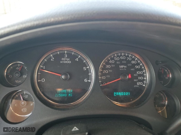 2007 Chevrolet Suburban LT with VIN 1GNFK16317J285377, listed as a Copart auction lot 89133975 with 225,840 mi miles and Salvage Title. Bid and sale history available at carsss.com. Image 9.