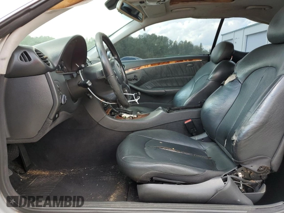 2004 Mercedes-Benz CLK 320 with VIN WDBTJ65J34F103073, listed as a Copart auction lot 73242984 with 252,293 mi miles and Clean Title. Bid and sale history available at DreamBid. Image 7.