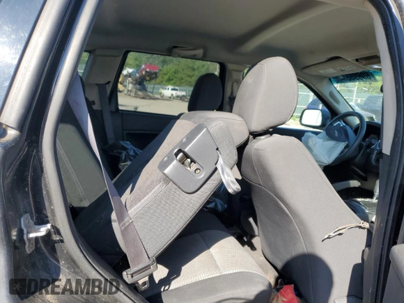 2008 Jeep Grand Cherokee Laredo with VIN 1J8GR48KX8C102393, listed as a Copart auction lot 69696834 with 173,049 mi miles and Salvage Title. Bid and sale history available at carsss.com. Image 11.