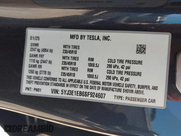 2025 Tesla Model 3 Long Range z VIN 5YJ3E1EB6SF924607, wystawiony jako IAAI lot #42255758 z przebiegiem 5 881 mil mil oraz . Historia ofert i sprzedaży dostępna na DreamBid. Obrazek 9.