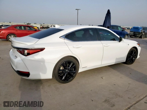 2022 Lexus ES 300h F Sport with VIN 58AGA1C19NU015929, listed as a Copart auction lot 56963705 with 50,011 mi miles and Clean title. Bid and sale history available at DreamBid. Image 3.