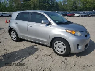 2014 Scion xD z VIN JTKKUPB41E1039907, wystawiony jako Copart lot #57040925 z przebiegiem 85 092 mil mil oraz Tytuł czysty. Historia ofert i sprzedaży dostępna na DreamBid. Obrazek 4.