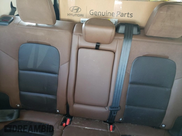 2021 Ford Bronco Sport Badlands z VIN 3FMCR9D94MRA87158, wystawiony jako Copart lot #61389124 z przebiegiem 26 131 mil mil oraz Nie do naprawy • Non repairable. Historia ofert i sprzedaży dostępna na DreamBid. Obrazek 10.