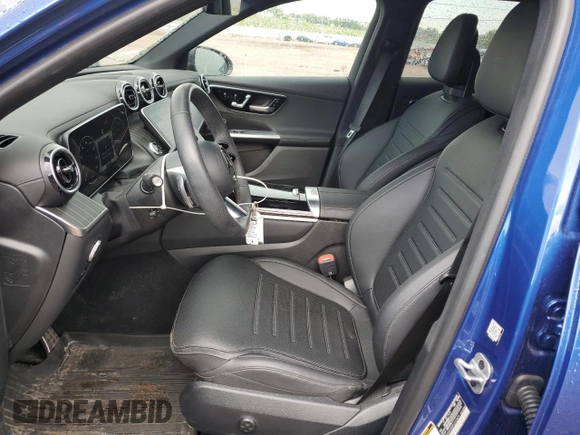 2023 Mercedes-Benz GLC 300 z VIN W1NKM4HB9PU033424, wystawiony jako Copart lot #58261345 z przebiegiem 6 704 mil mil oraz Szkoda całkowita • Salvage title. Historia ofert i sprzedaży dostępna na DreamBid. Obrazek 7.