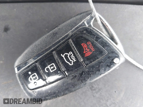2013 Hyundai Santa Fe Sport z VIN 5XYZUDLA8DG079795, wystawiony jako IAAI lot #42035743 z przebiegiem 170 321 mil mil oraz . Historia ofert i sprzedaży dostępna na DreamBid. Obrazek 11.