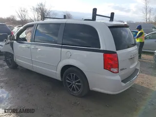2017 Dodge Grand Caravan SXT with VIN 2C4RDGCG2HR818425, listed as a IAAI auction lot 41837757 with 175,201 mi miles. Bid and sale history available at carsss.com. Image 3.