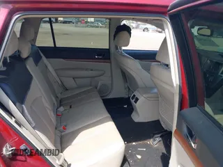 2014 Subaru Outback 2.5i Limited with VIN 4S4BRCNC7E3311039, listed as a IAAI auction lot 42102365 with 187,861 mi miles. Bid and sale history available at carsss.com. Image 8.