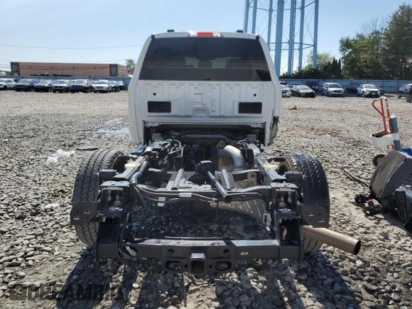 2023 Ford F-350 с VIN 1FT8W3BAXPED51651, выставлен на аукционе Copart как лот 69656364 с пробегом 21 593 миль миль и Списание • Salvage title. История ставок и продаж доступна на DreamBid. Изображение 6.