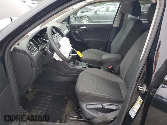 2020 Volkswagen Tiguan S with VIN 3VV0B7AX1LM135103, listed as a Copart auction lot 58363805 with 85,664 mi miles and Salvage title. Bid and sale history available at DreamBid. Image 7.
