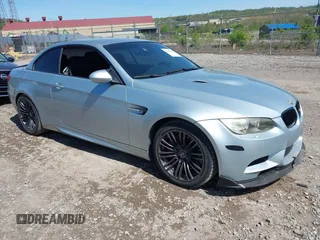 2008 BMW 3 Series M3 with VIN WBSWL93518P330402, listed as a IAAI auction lot 42165825 with 53,531 mi miles and . Bid and sale history available at carsss.com. Image 1.