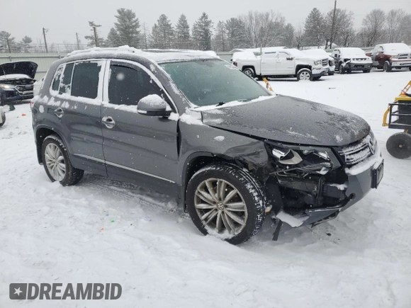 2016 Volkswagen Tiguan S with VIN WVGBV7AXXGW616936, listed as a Copart auction lot 41452605 with 92,541 mi miles and Salvage Title. Bid and sale history available at DreamBid. Image 4.