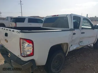 2007 Chevrolet Silverado 1500 LT w/1LT with VIN 2GCEC13C071548412, listed as a IAAI auction lot 41749608 with 224,313 mi miles. Bid and sale history available at carsss.com. Image 18.